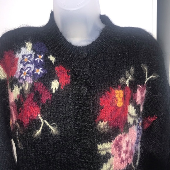 Lydia James Hand knitted mohair sweater size M - Picture 5 of 7